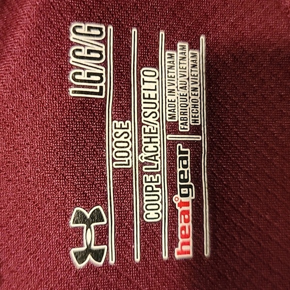 UNDER ARMOUR POLO - Picture 13 of 13